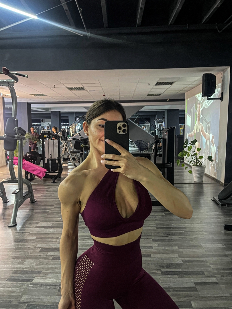 Mirzan Alexandra